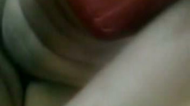 Lustful MILF Gia ระยำอย่างหนักใน X-rated MMF วิดีโอ โป้ Threesome video