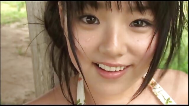 ดึงดูดหญิงสาวที่มีหัวนมกระปรี้กระเปร่าใช้ค้อนทุบอย่างหนักในตำแหน่งคนชอบสุนัข วิดีโอ หนัง โป๊