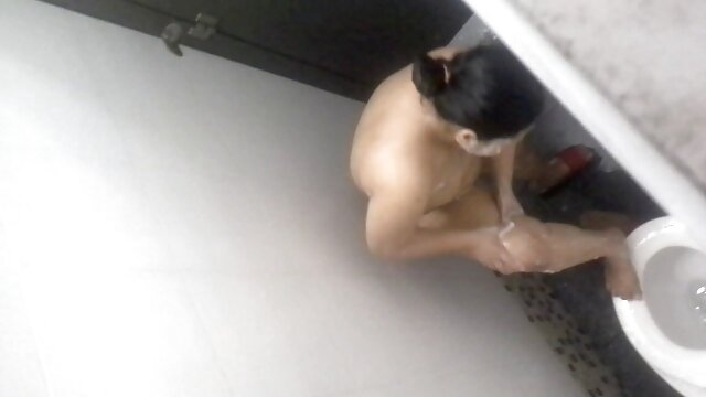 โจรที่งดงามตรวจสอบสไตล์คนชอบสุนัขกรีดสีชมพูของเธอ วิดีโอ โป๊ ฟรี