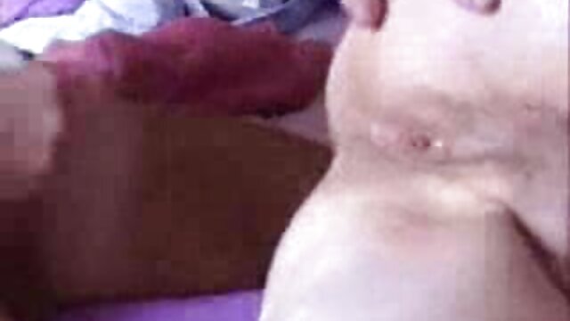 สาวสวย ฟรานเชสก้า ดิคาปริโอ กำลังดูดอวัยวะเพศชายอย่างหนัก วิดีโอ โป็ ก่อนมีเพศสัมพันธ์ที่เร่าร้อน